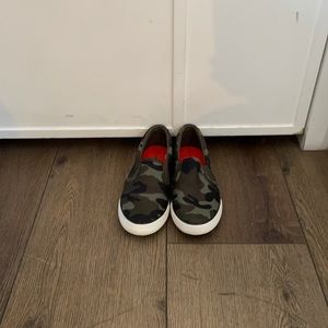 Target camo  boy shoes